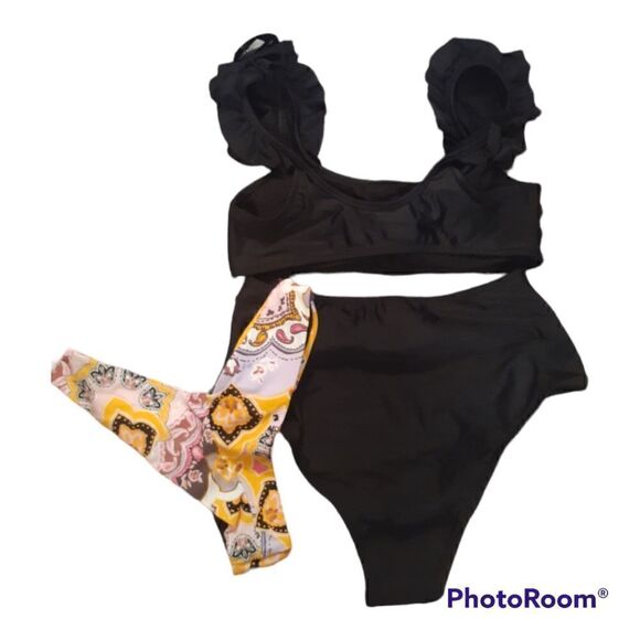 New Mooncore 3 Piece Swimsuit Women's NWT Size M 8-10 - Picture 4 of 9